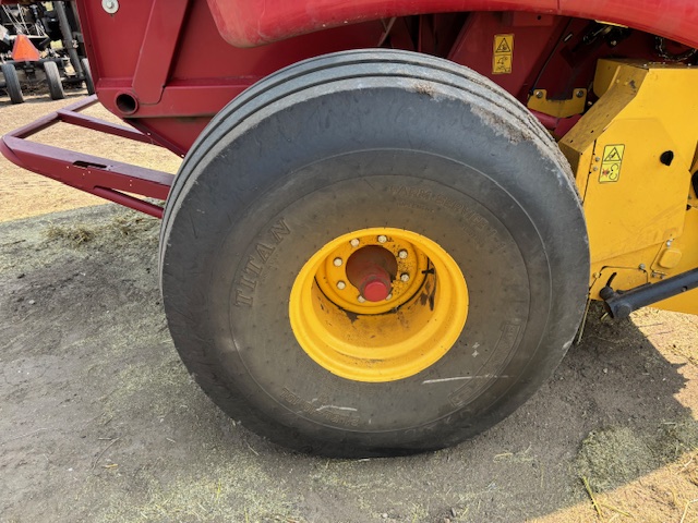 2021 New Holland RB560 Baler/Round