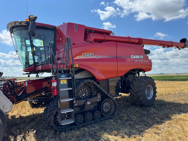 2023 Case IH AF9250 Combine