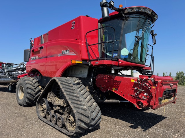 2023 Case IH AF9250 Combine