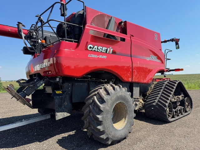 2023 Case IH AF9250 Combine