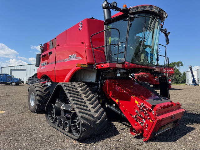 2023 Case IH AF9250 Combine