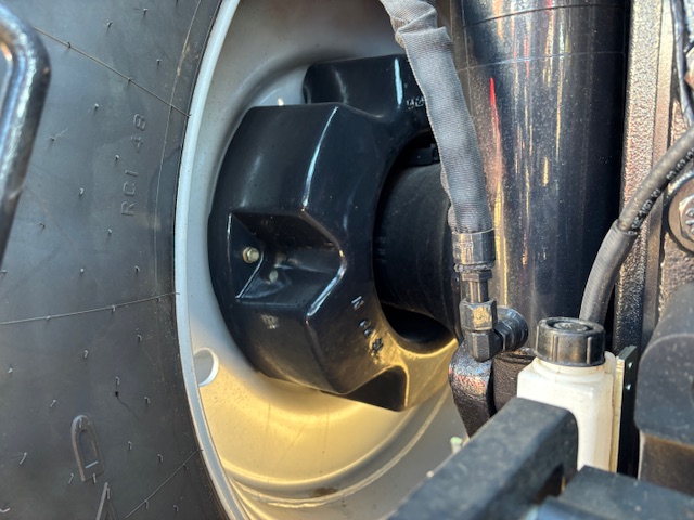 2025 Case IH MAGNUM355 Tractor