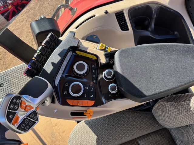 2025 Case IH MAGNUM355 Tractor