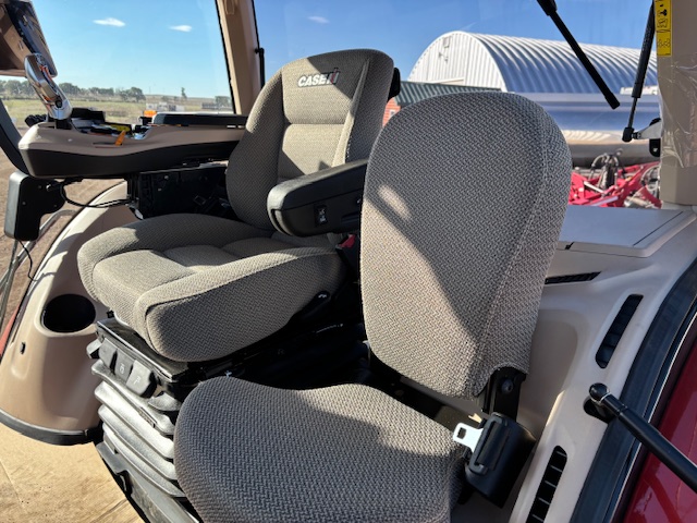 2025 Case IH MAGNUM355 Tractor