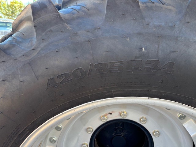 2025 Case IH MAGNUM355 Tractor