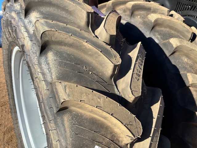 2025 Case IH MAGNUM355 Tractor