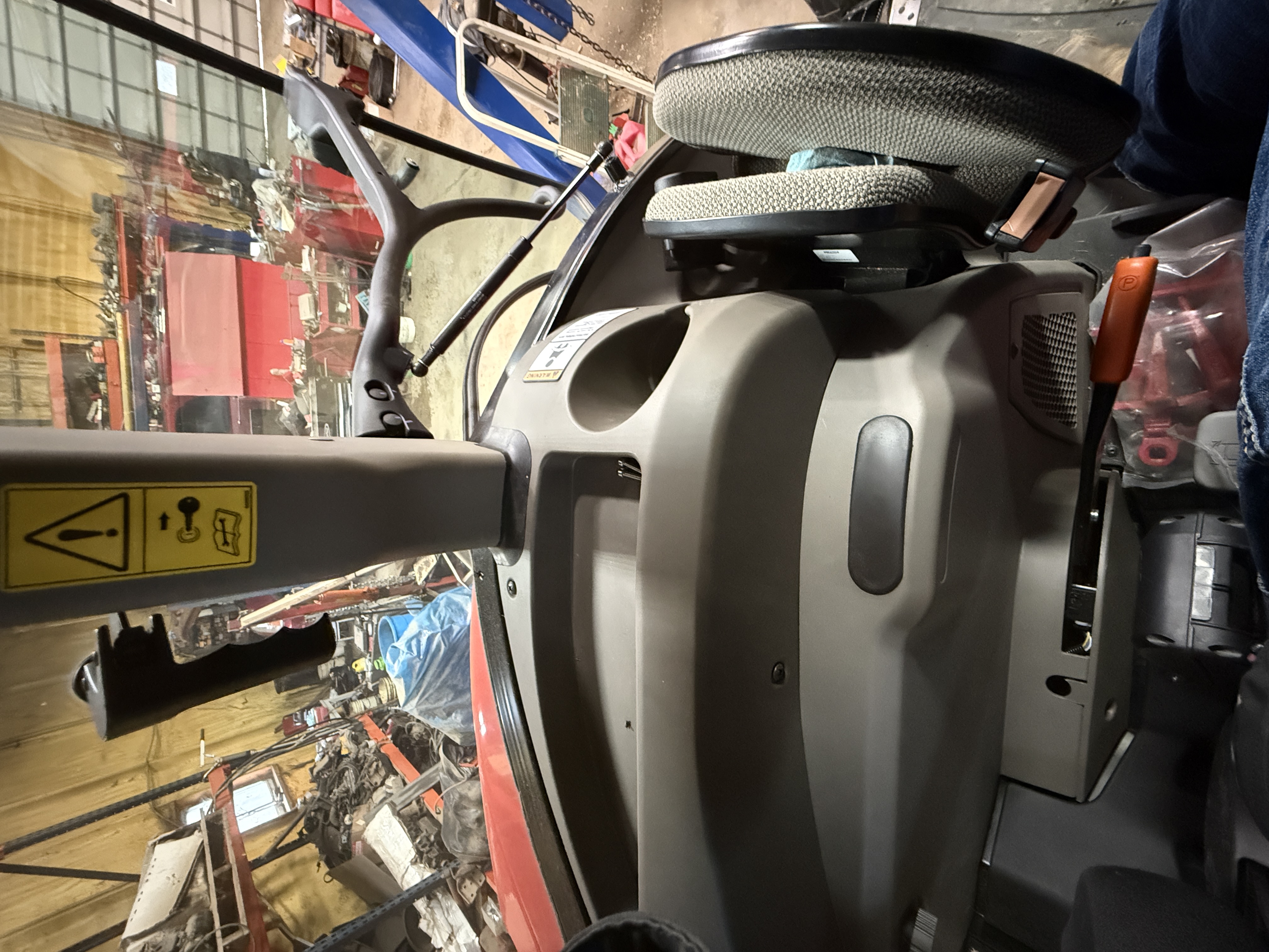 2024 Case IH FARM130A Tractor