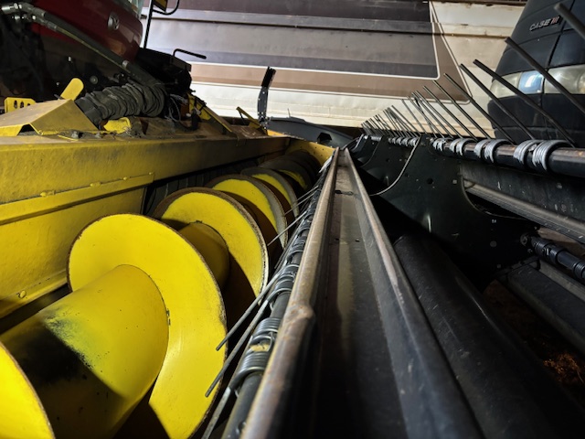 2019 New Holland Speedrower 160 Windrower