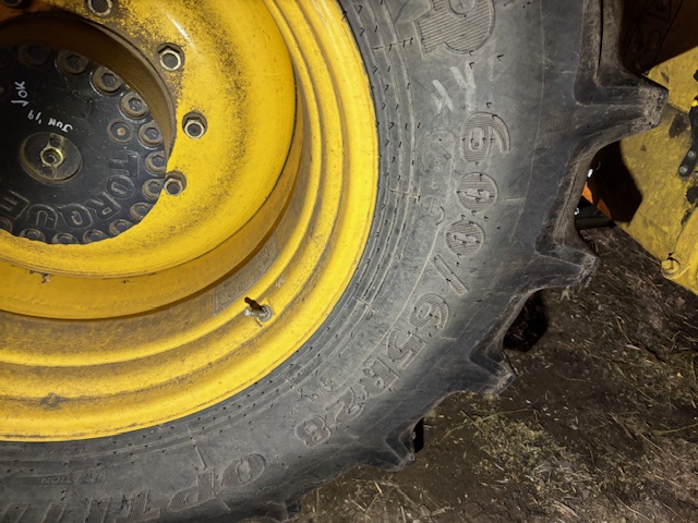 2019 New Holland Speedrower 160 Windrower