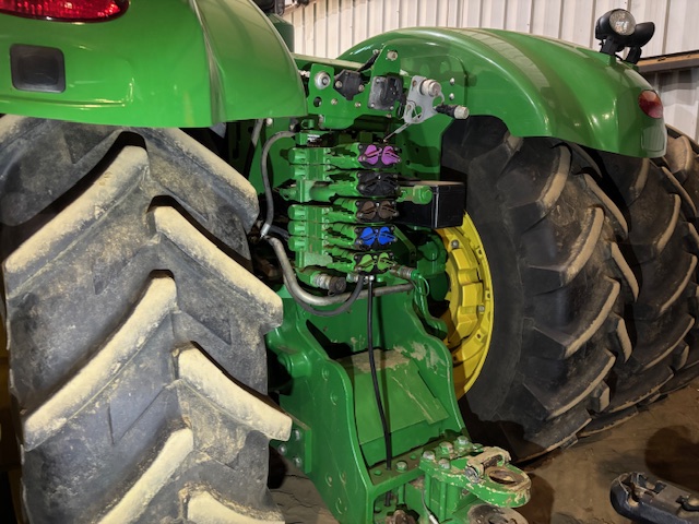 2012 John Deere 9560R Tractor