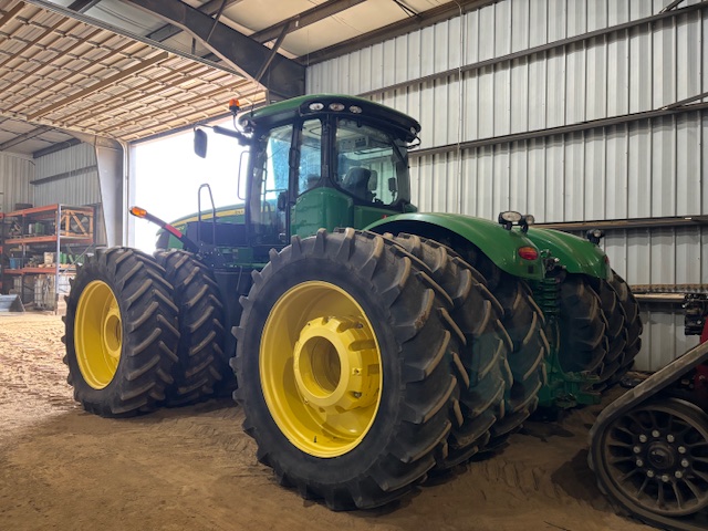 2012 John Deere 9560R Tractor