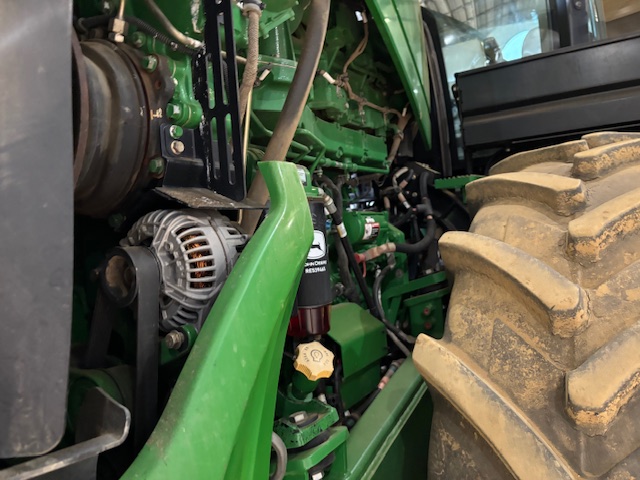 2012 John Deere 9560R Tractor