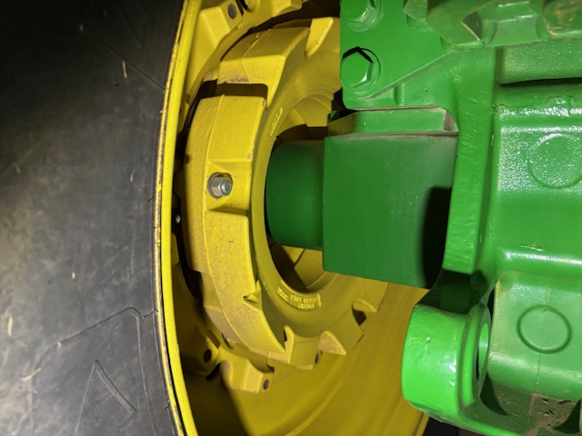 2012 John Deere 9560R Tractor