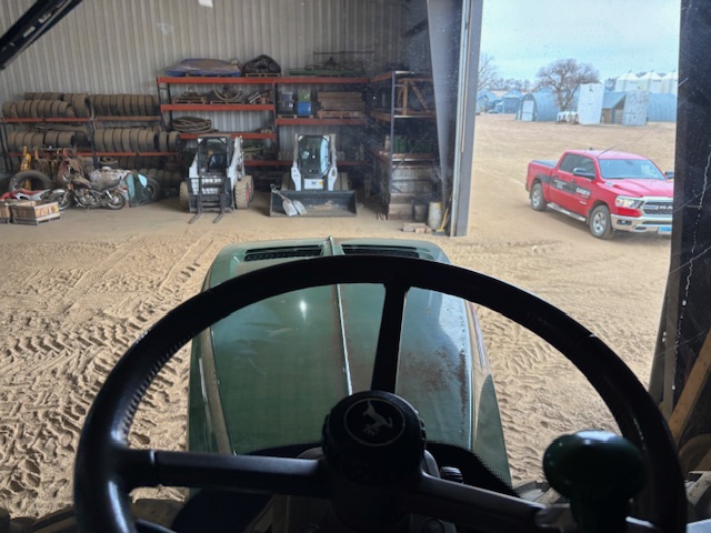 2012 John Deere 9560R Tractor