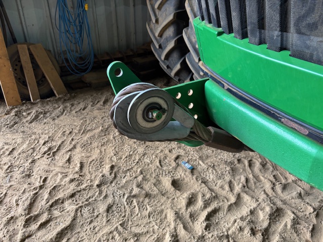 2012 John Deere 9560R Tractor