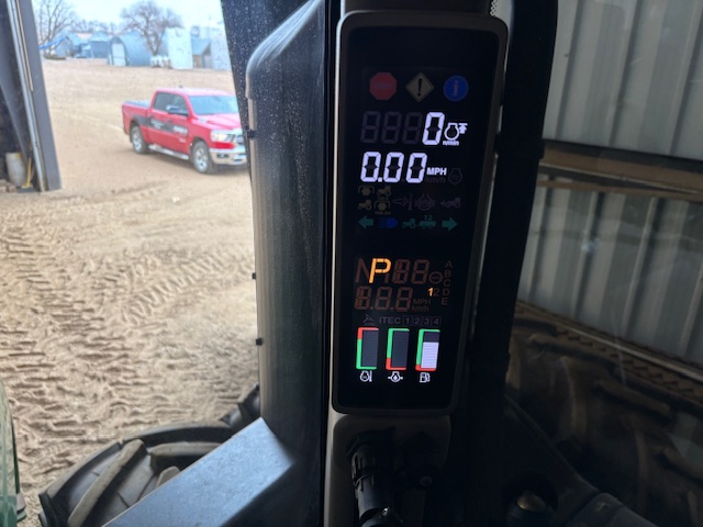 2012 John Deere 9560R Tractor