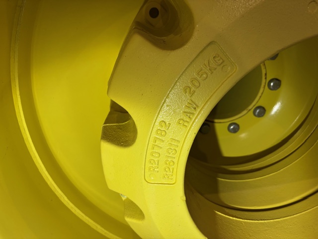 2012 John Deere 9560R Tractor