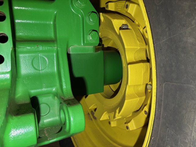 2012 John Deere 9560R Tractor