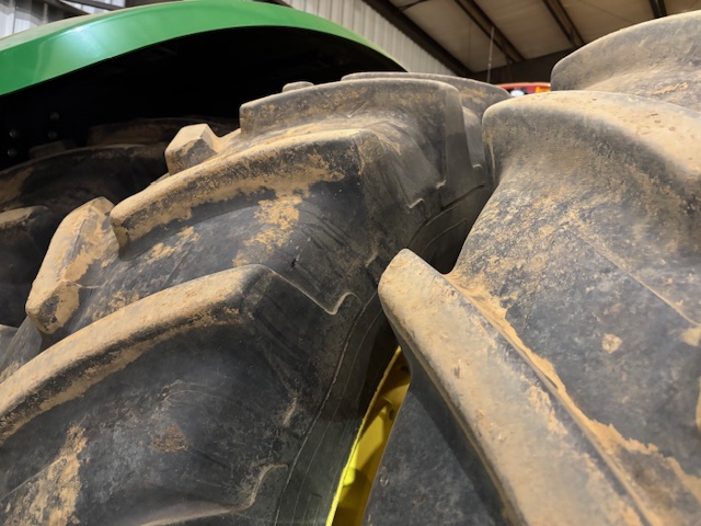 2012 John Deere 9560R Tractor