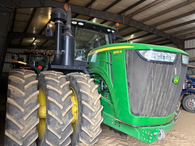 2012 John Deere 9560R Tractor