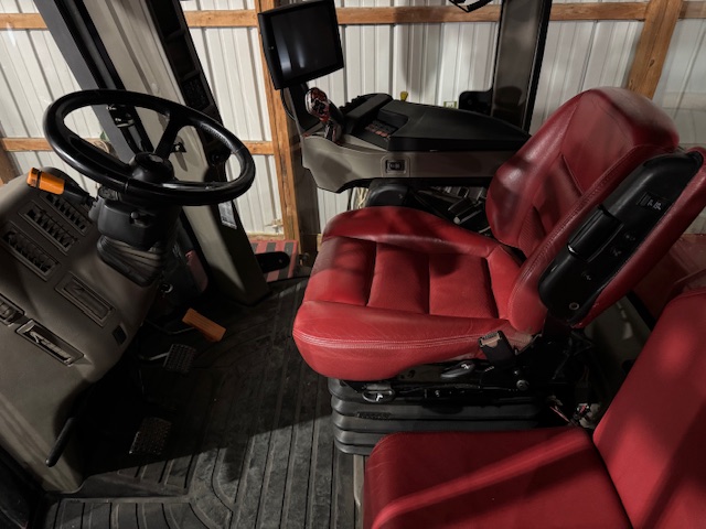 2020 Case IH Steiger 620 Quadtrac Tractor