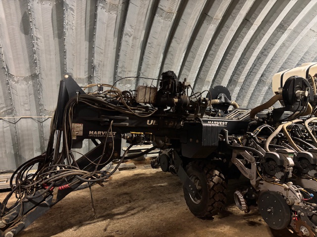 2020 Harvest International PB 4020 S2 Planter/Row