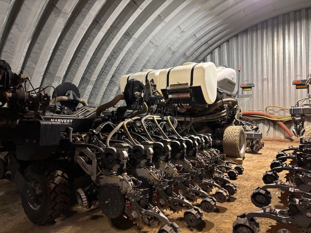 2020 Harvest International PB 4020 S2 Planter/Row