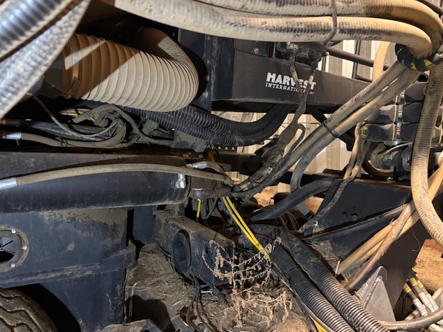 2020 Harvest International PB 4020 S2 Planter/Row