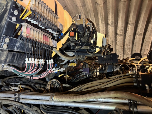 2020 Harvest International PB 4020 S2 Planter/Row