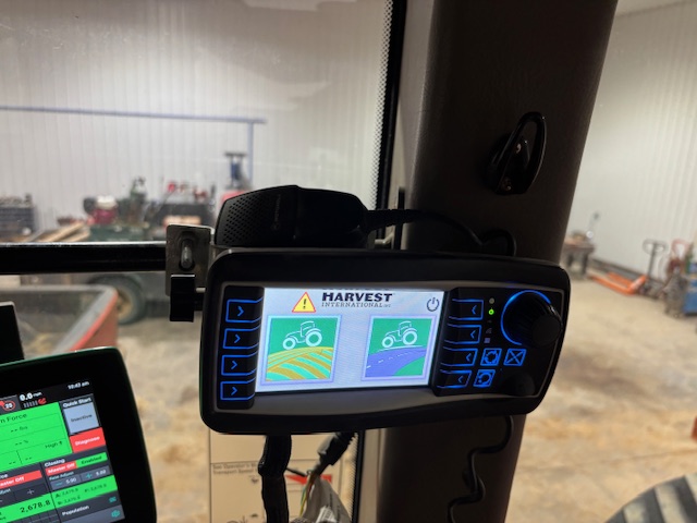 2020 Harvest International PB 4020 S2 Planter/Row