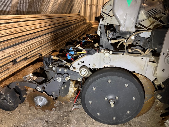 2020 Harvest International PB 4020 S2 Planter/Row