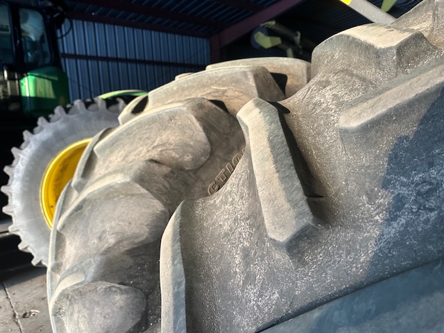 2001 John Deere 9400 Tractor