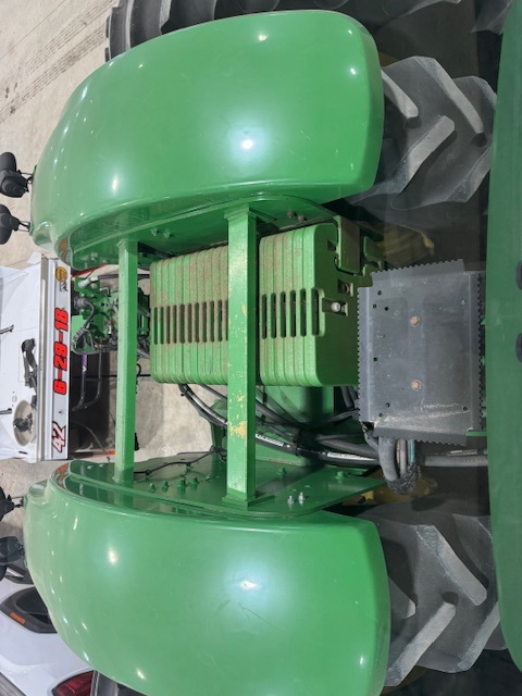 2013 John Deere 9560R Tractor