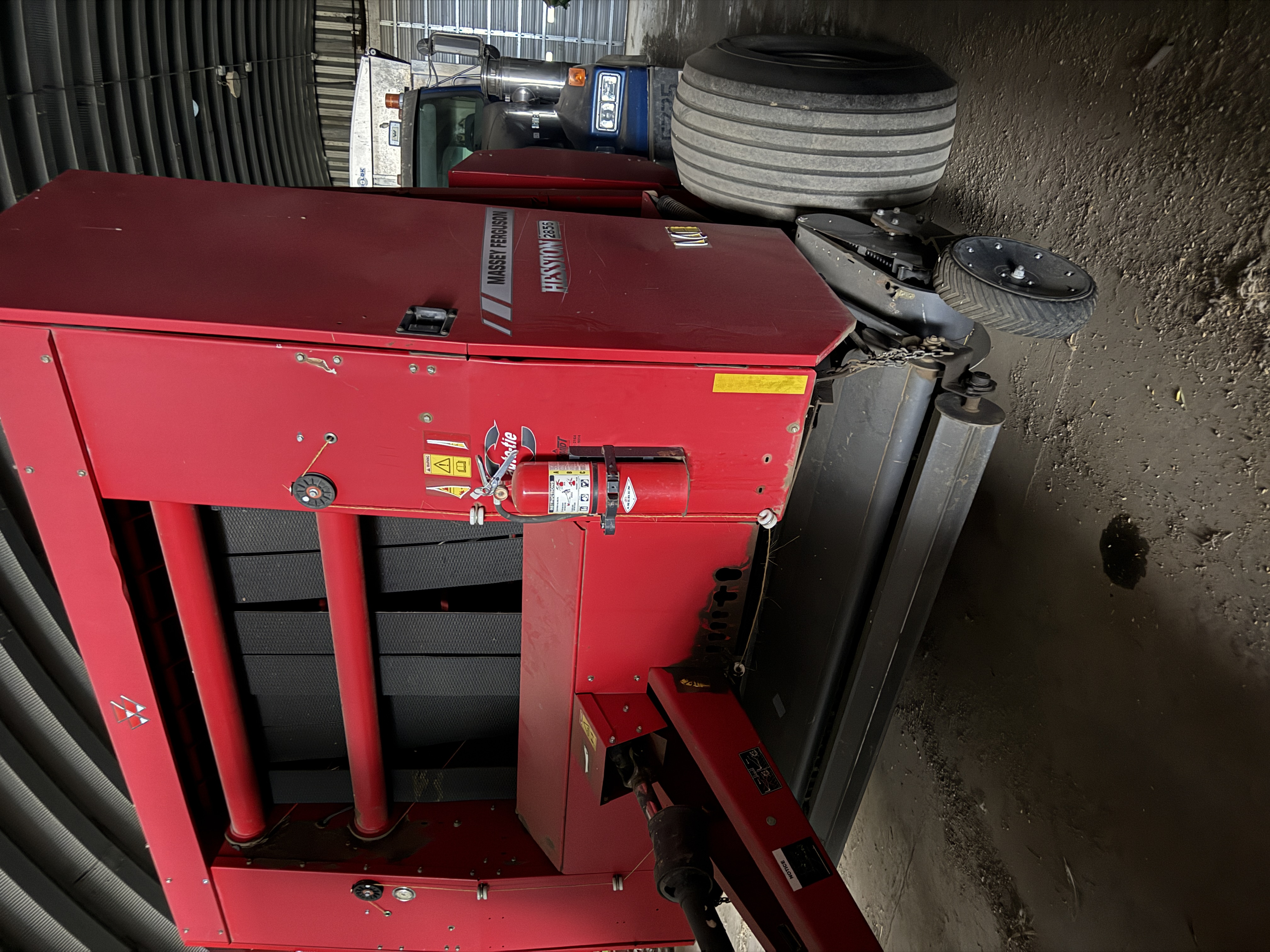 2012 Massey Ferguson 2856 Baler/Round