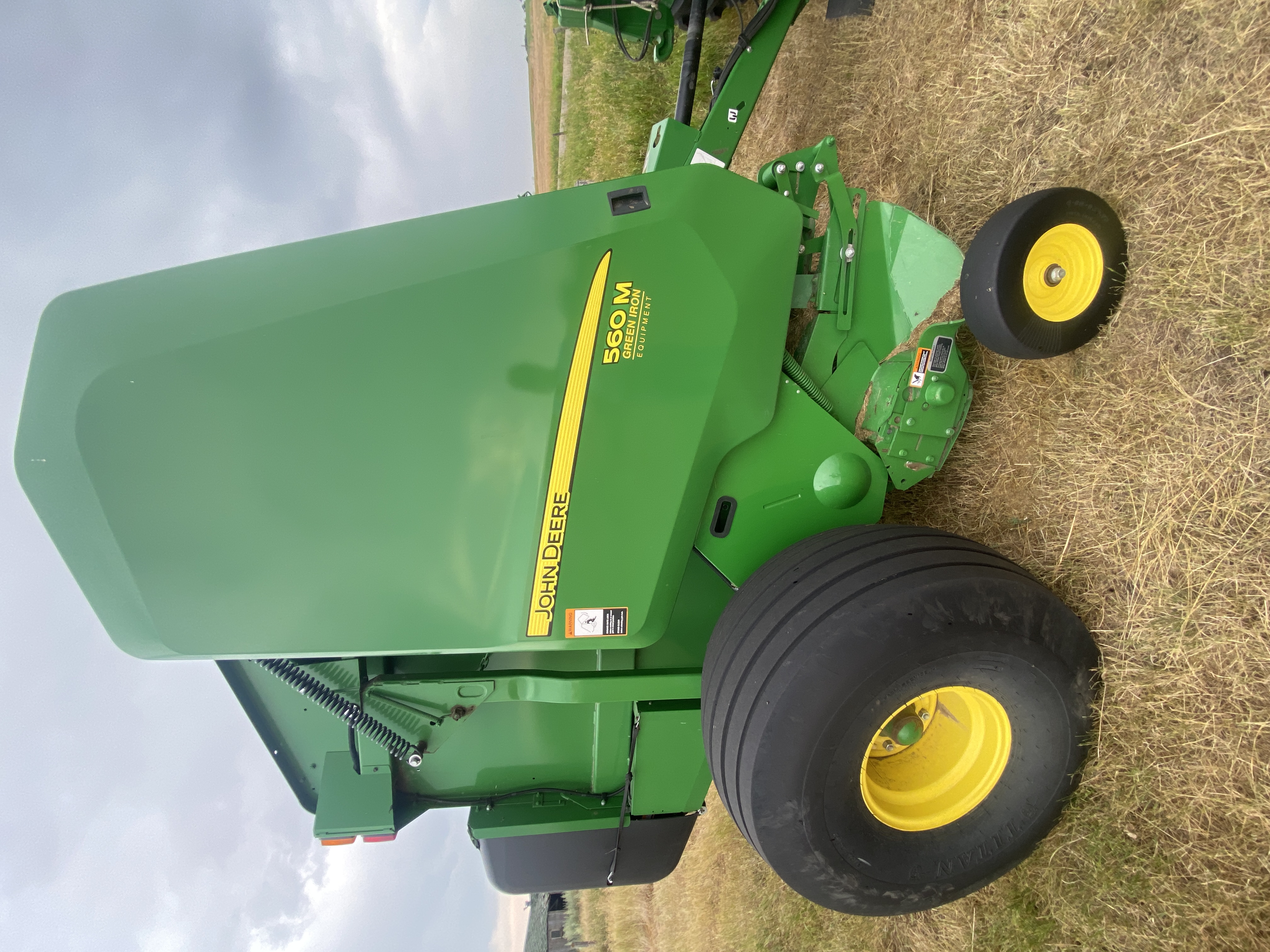 2019 John Deere 560M Baler/Round