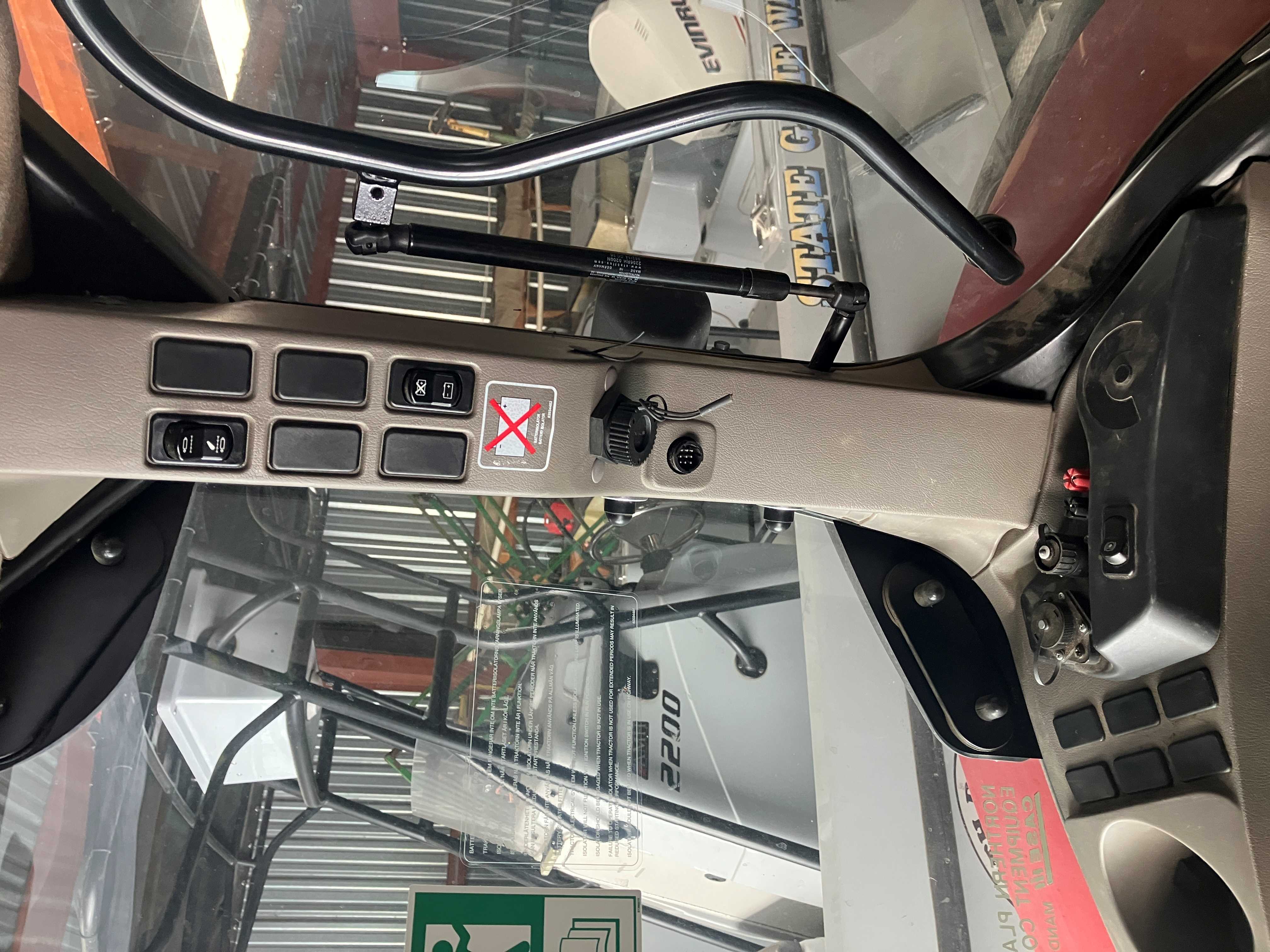 2015 Case IH Puma 200 Tractor