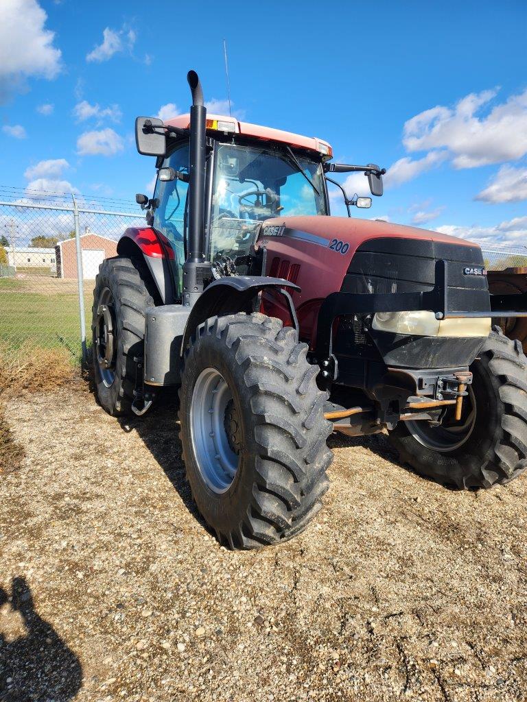 2015 Case IH Puma 200 Tractor