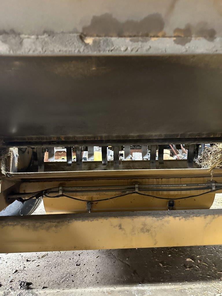 2012 Haybuster 2650 Bale Processor