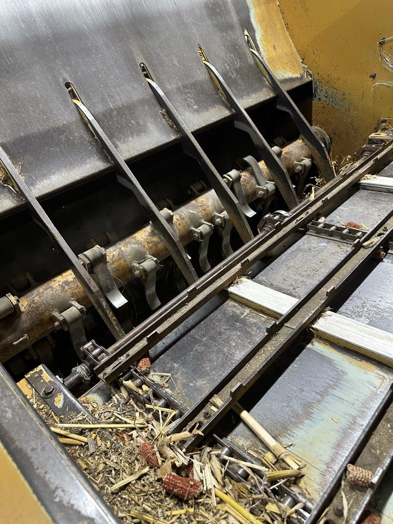 2012 Haybuster 2650 Bale Processor