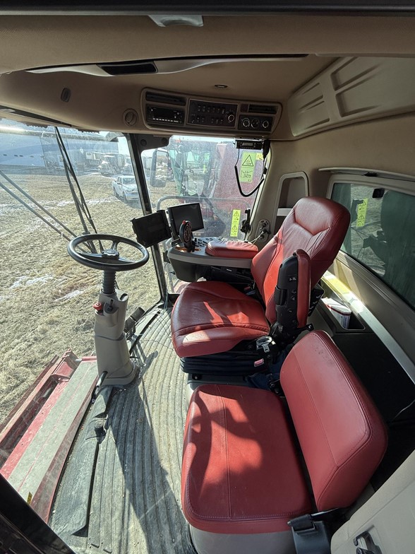 2024 Case IH AF8250 Combine