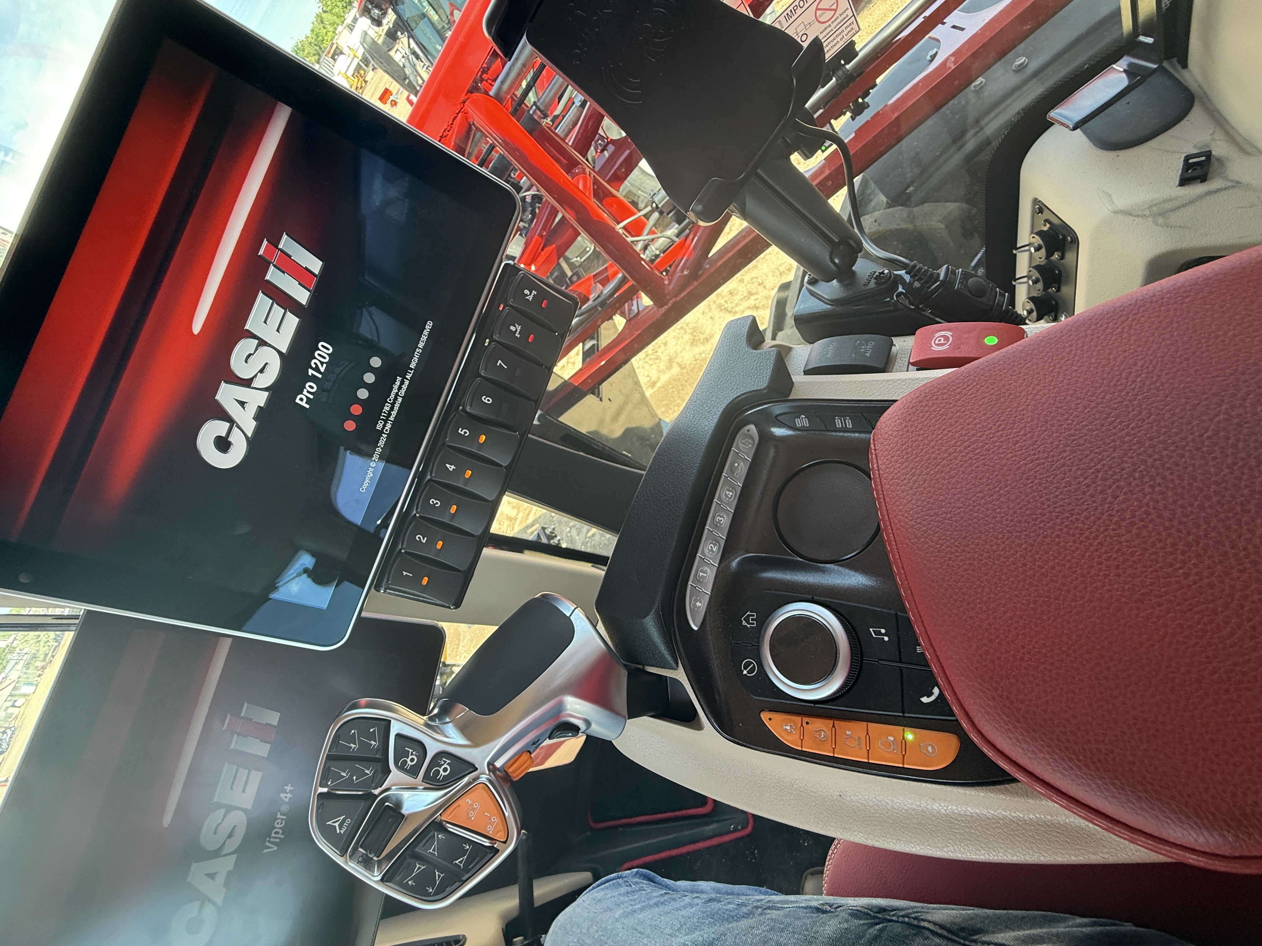 2026 Case IH PAT4450 Sprayer/High Clearance