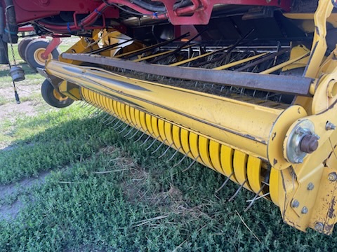 2016 New Holland RB560 Baler/Round