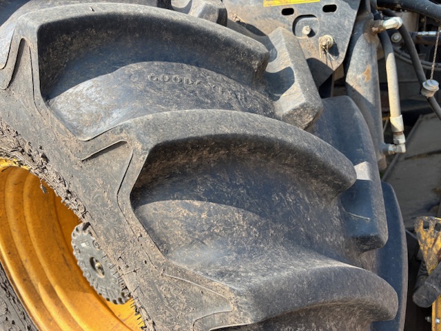 2019 New Holland Speedrower 260 Windrower
