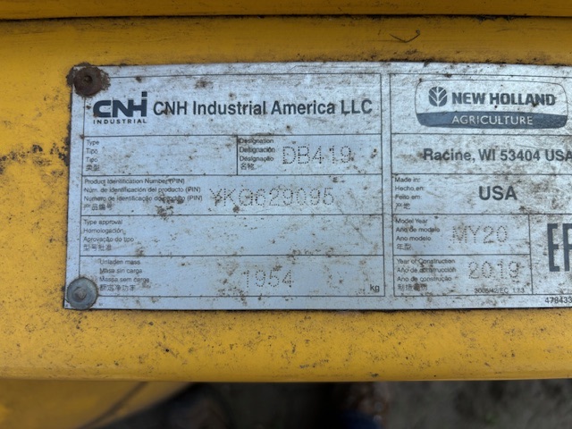 2019 New Holland Speedrower 260 Windrower