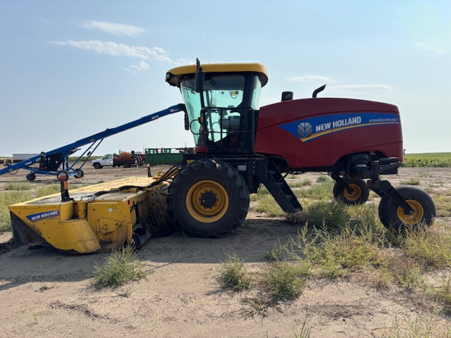 2019 New Holland Speedrower 260 Windrower