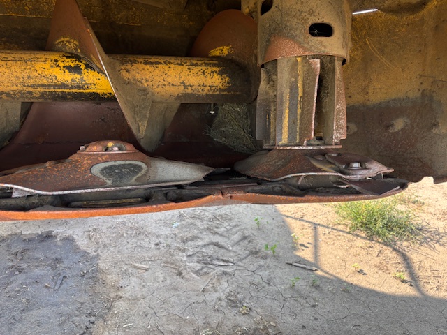 2019 New Holland Speedrower 260 Windrower