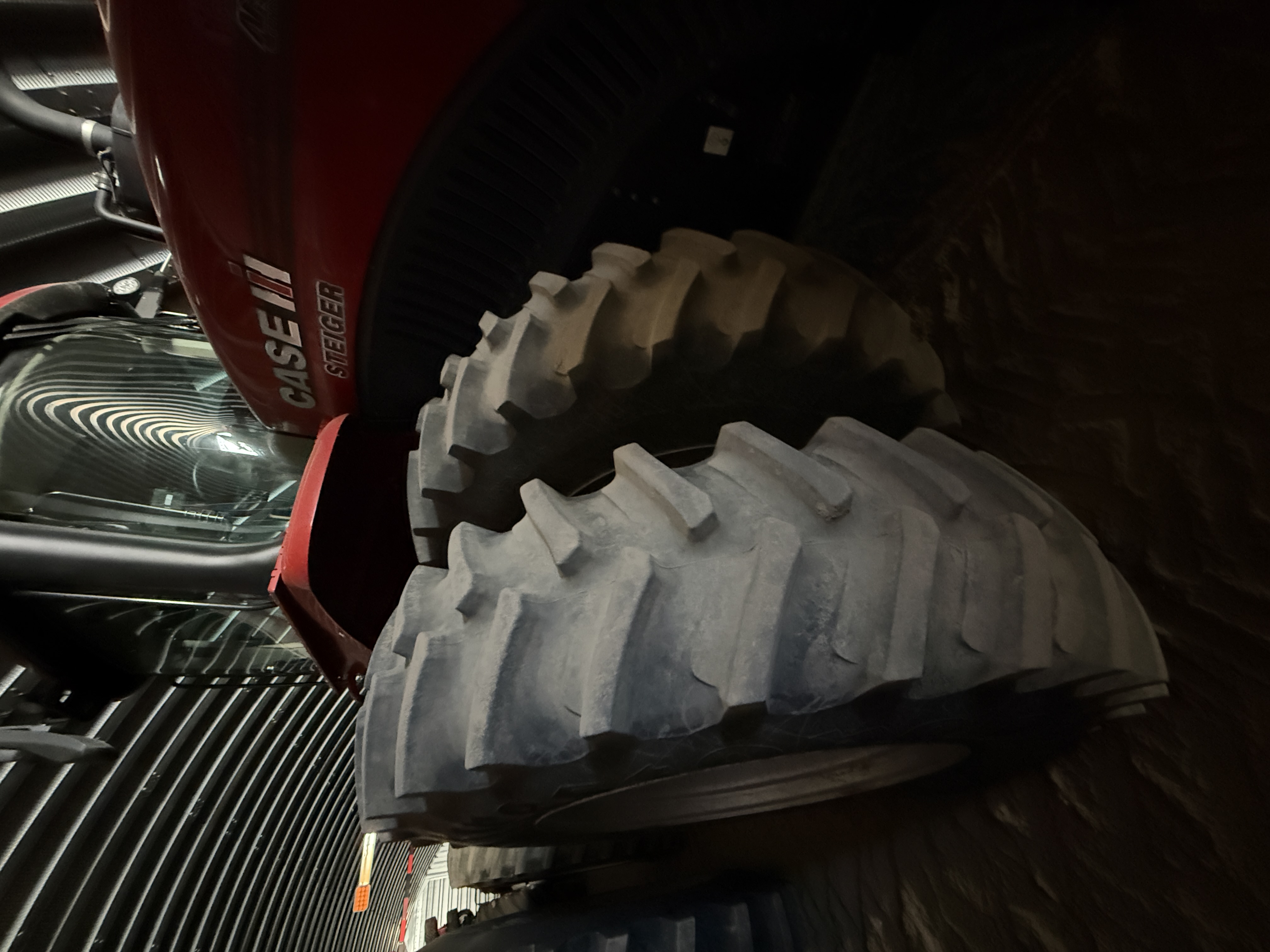 2023 Case IH Steiger 470 AFS Tractor