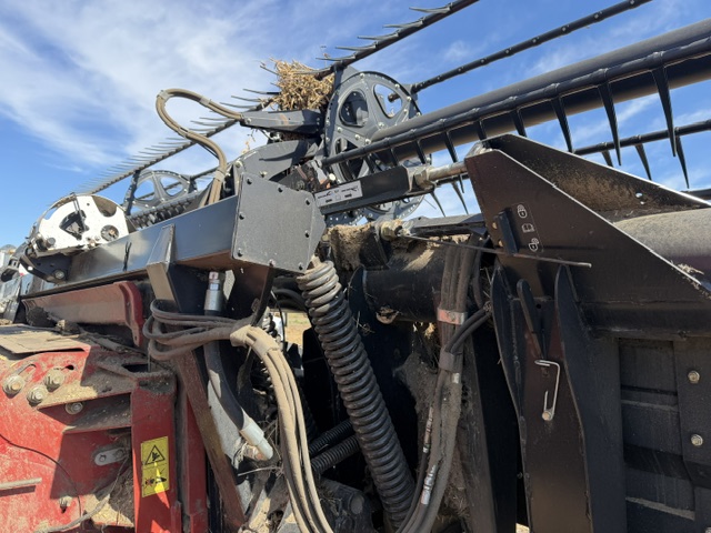 2011 Case IH 2162-40 Header Combine