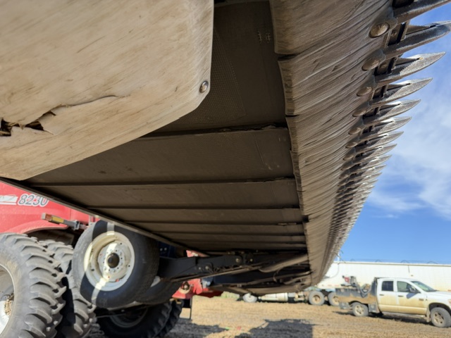 2011 Case IH 2162-40 Header Combine