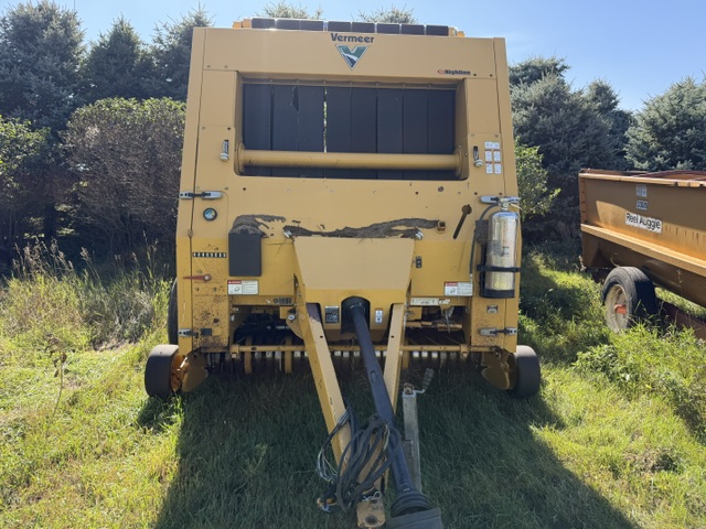2009 Vermeer 605SM Baler/Round